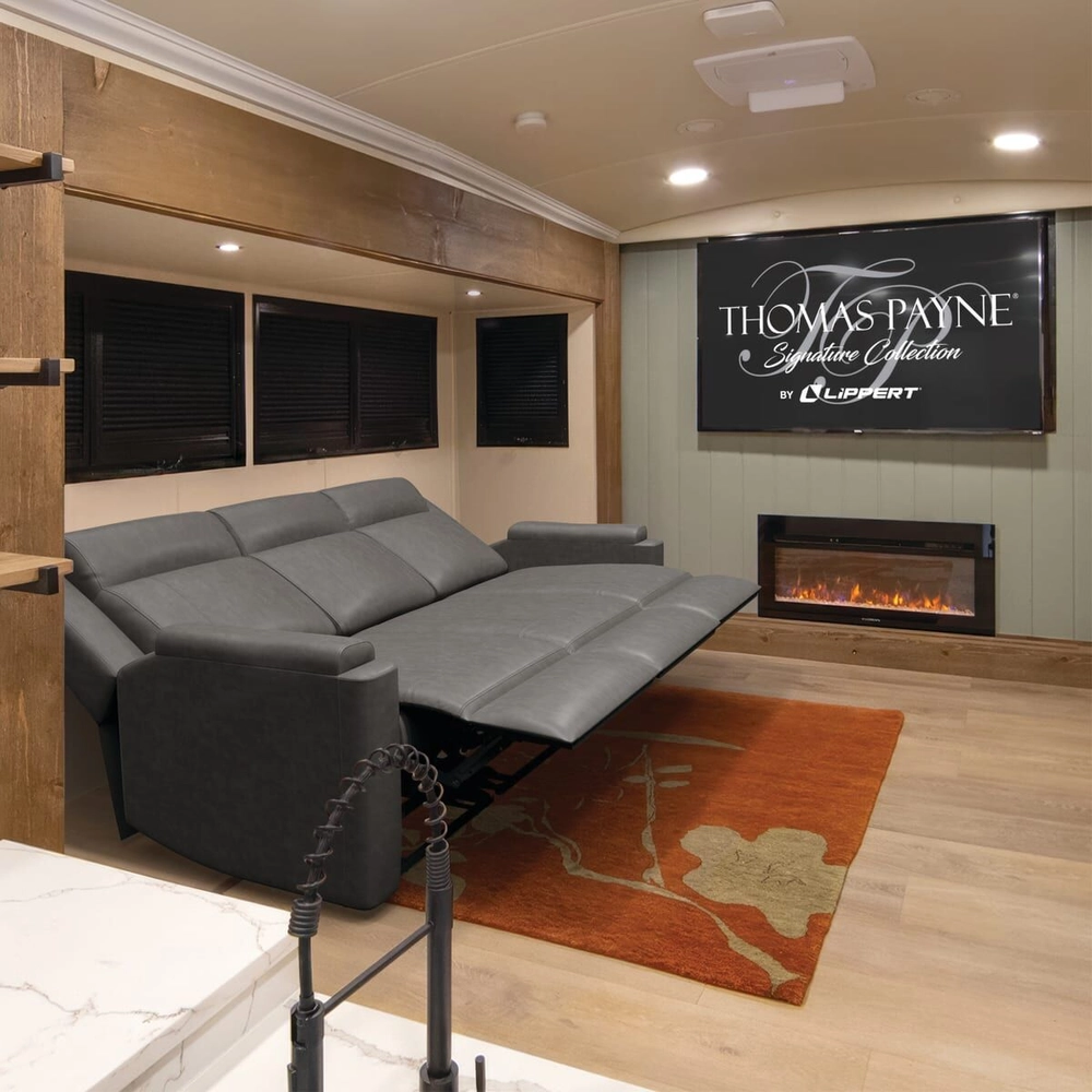 Thomas Payne® Signature Heritage Series RV Theater Seating