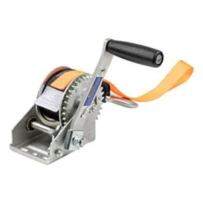 CURT Manual Hand Crank Jet Ski Trailer Winch with Bow Loop, 900 lbs Capacity, 6.5-In Handle, 3.25:1 Gear Ratio, 15&#039; Strap #25002