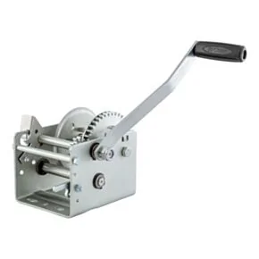 CURT Hand-Crank 2-Speed Winch, 2,000 lbs, 10.25:1 Low Gear Ratio, 10.6&quot; Handle #29520