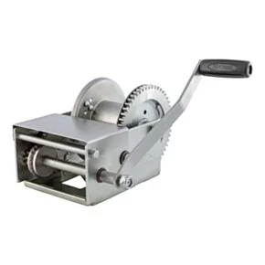 CURT Hand-Crank Brake Winch, 2,500 lbs, 15.8:1 Gear Ratio, 10.6&quot; Handle #29625