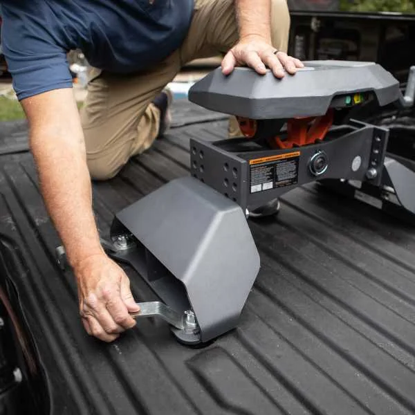 5th Wheel Hitch for Puck System Anchor Handles