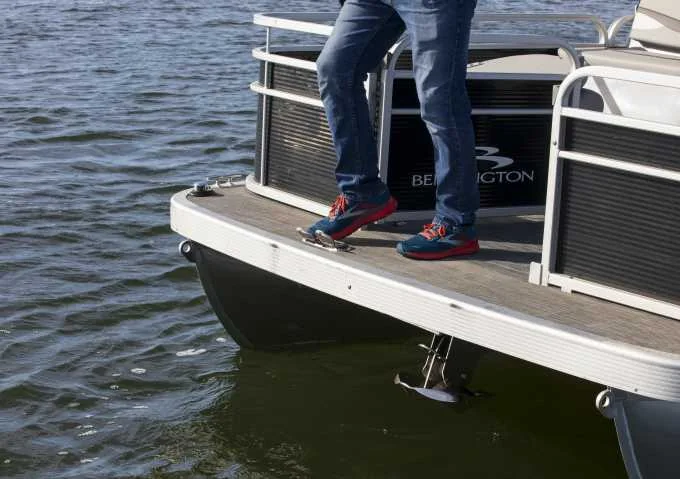 Electric Anchors for Pontoon Boats