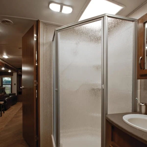 RV Shower Full Tub Surround Bathroom