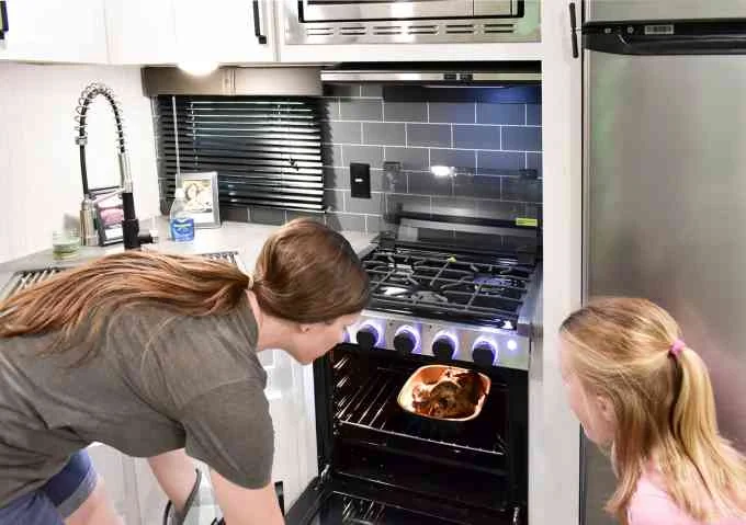 Gas RV ovens