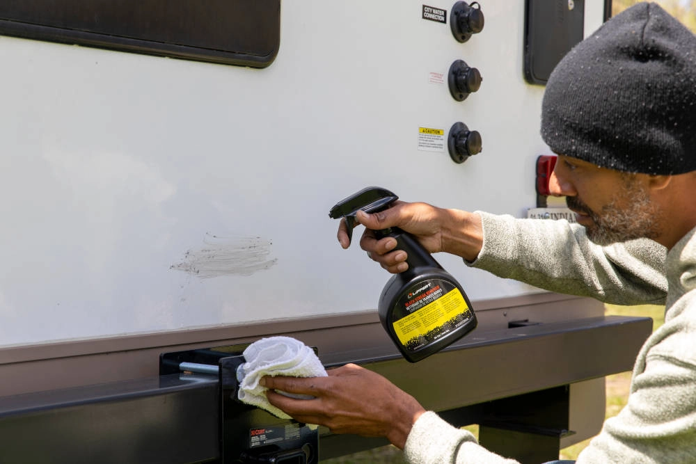 RV Maintenance Cleaning
